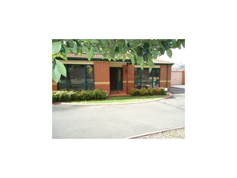 2/355 Dorset Road, Croydon VIC 3136