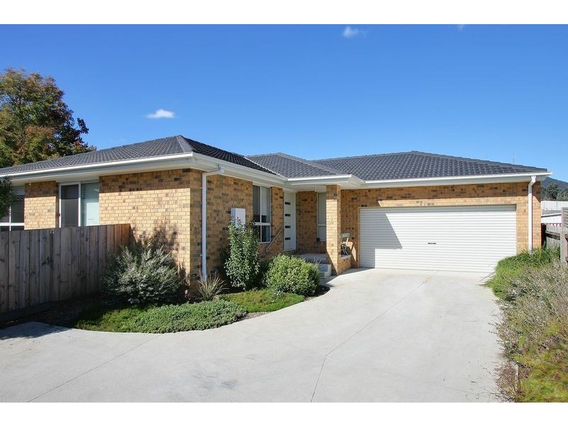 122A Cherylnne Crescent, Kilsyth VIC 3137