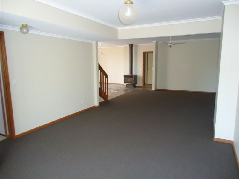 36 Wantirna Road, Ringwood VIC 3134