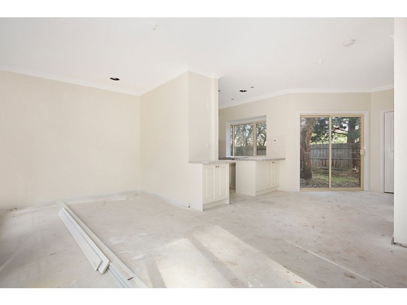 4/14A Parrs Road, Croydon VIC 3136