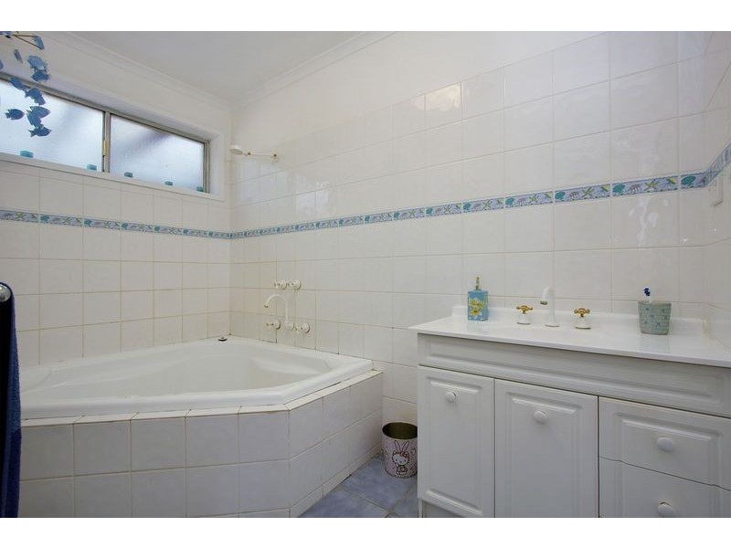 51 Bambra Street, Croydon VIC 3136