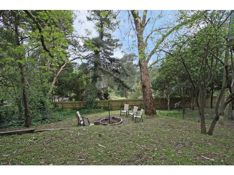 19-21 Oak Grove, Mount Evelyn VIC 3796