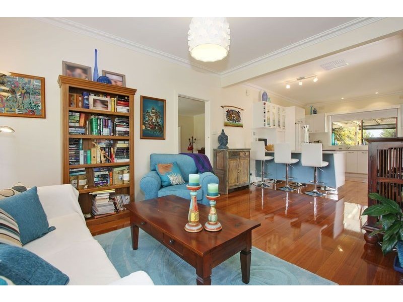 1 Carcoola Road, Ringwood East VIC 3135