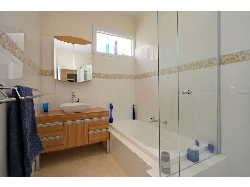 1 Carcoola Road, Ringwood East VIC 3135