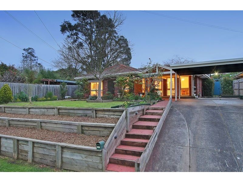 39 Kingswood Drive, Chirnside Park VIC 3116