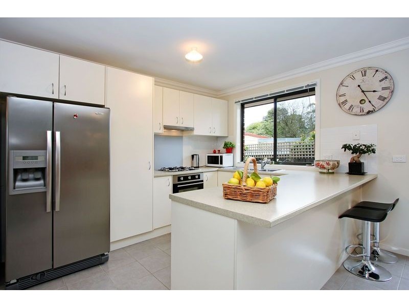 18a Diane Crescent, Mooroolbark VIC 3138