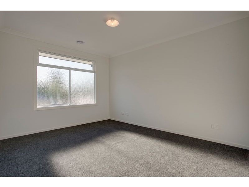 2/42 Central Avenue, Boronia VIC 3155