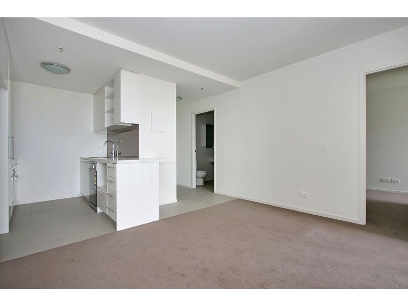 3.05/2 Olive York Way, Brunswick West VIC 3055