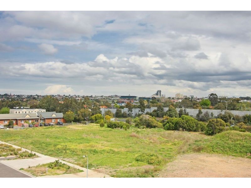 3.05/2 Olive York Way, Brunswick West VIC 3055
