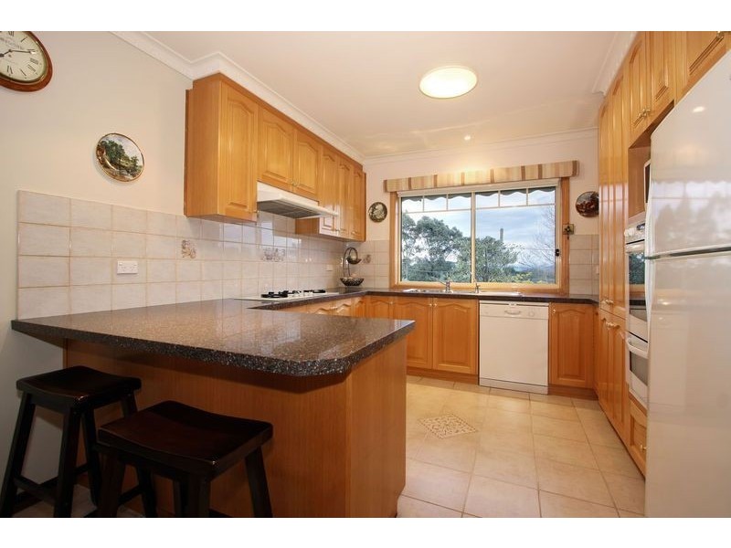 37 St Andrews Drive, Chirnside Park VIC 3116