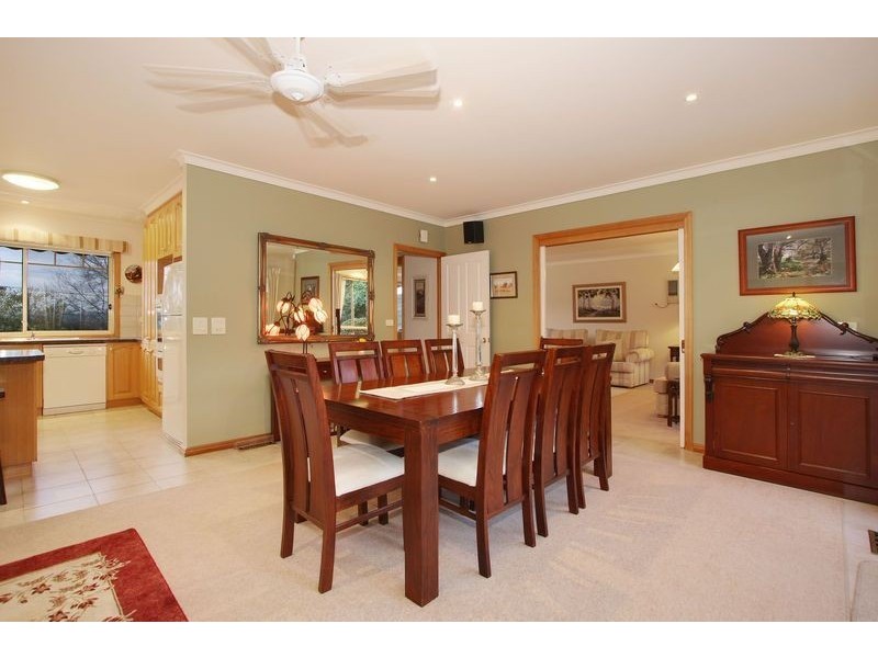 37 St Andrews Drive, Chirnside Park VIC 3116