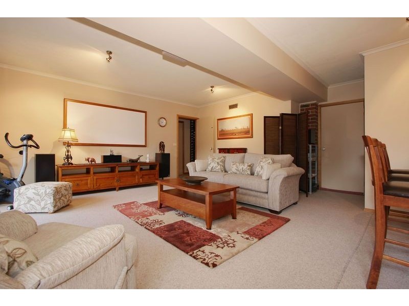 37 St Andrews Drive, Chirnside Park VIC 3116