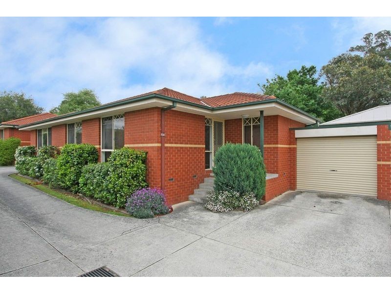 2/79 Exeter Road, Croydon North VIC 3136