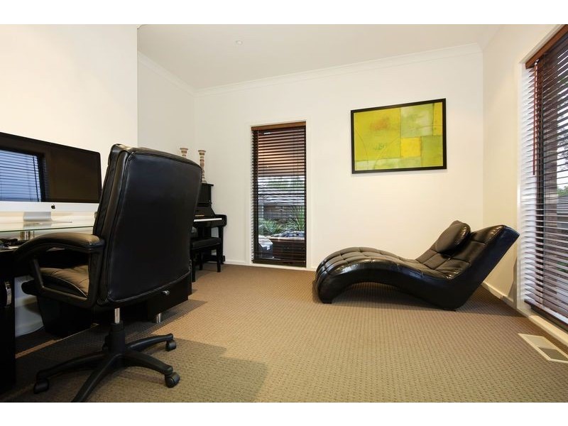 8/57 Bayswater Road, Croydon VIC 3136