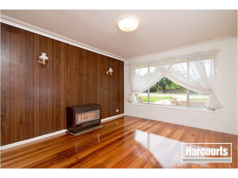 2/211 Sladen Street, Cranbourne VIC 3977