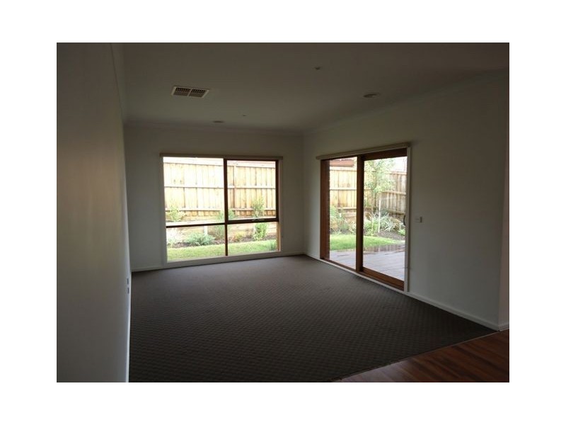 3 Scheffer Crescent, Croydon VIC 3136