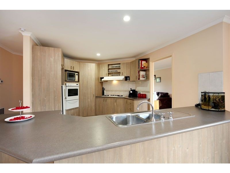 70 Mount Dandenong Road, Croydon VIC 3136