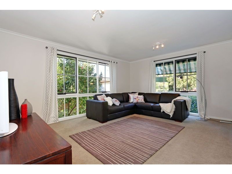 3 Tarwin Drive, Croydon Hills VIC 3136