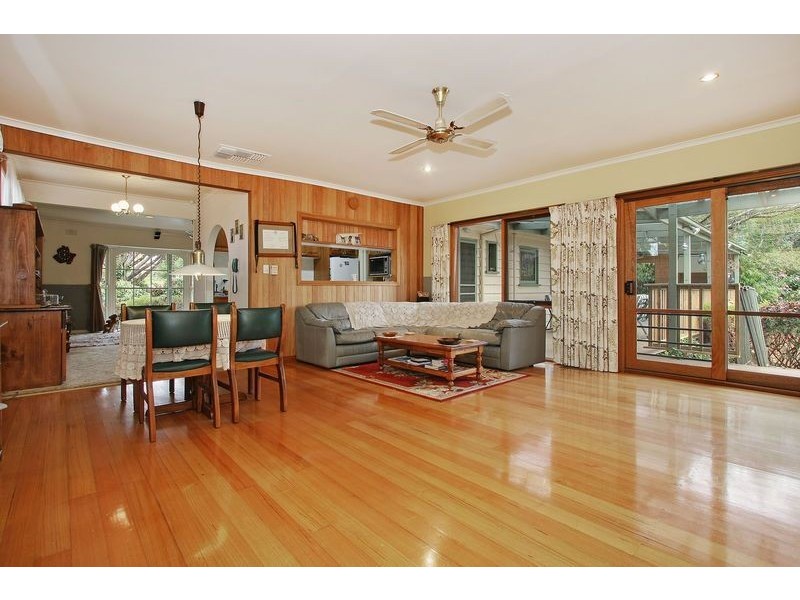 4 Montgomery Court, Kilsyth VIC 3137