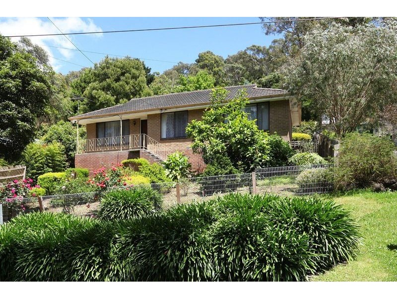 23 Olive Grove, Lilydale VIC 3140