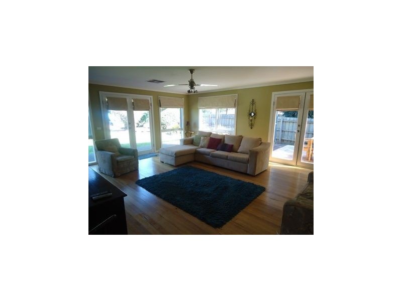 12 Elsie Grove, Mount Evelyn VIC 3796