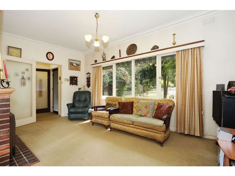 25 Silverley Road, Croydon VIC 3136
