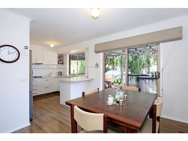 14 Rolaine Close, Lilydale VIC 3140