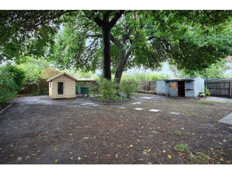 8 Piccadilly Court, Kilsyth VIC 3137