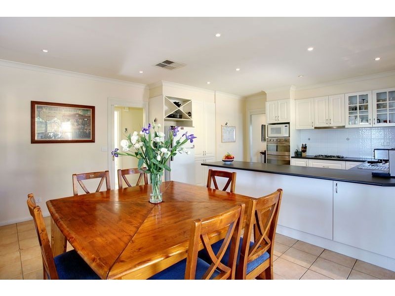 41 Maroondah Highway, Croydon VIC 3136