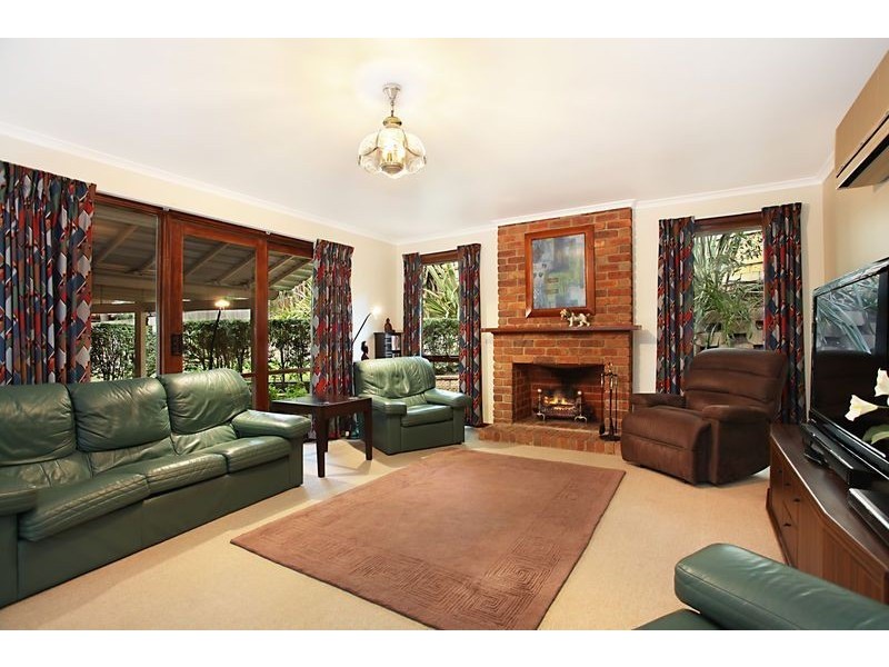 13 Nangathan Way, Croydon North VIC 3136