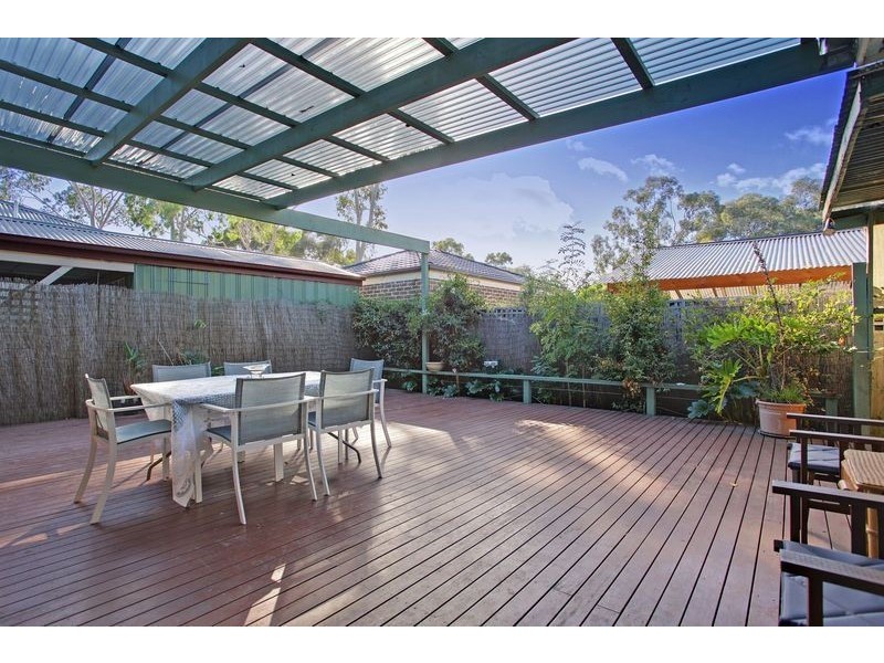 1/8 Clements Cres, Croydon VIC 3136