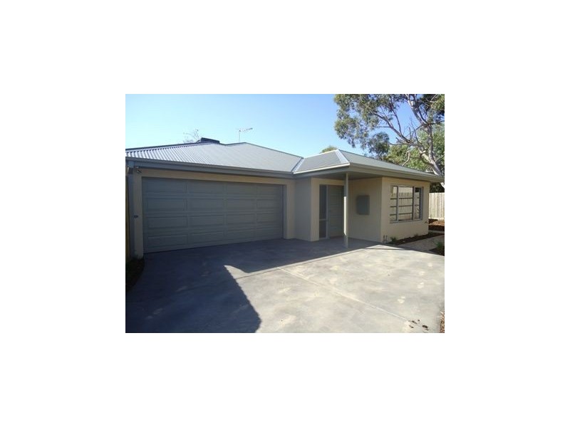 B/38 Blackburn Road, Mooroolbark VIC 3138