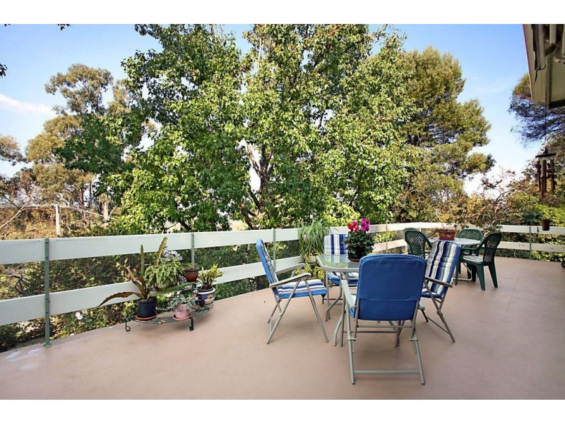 3 Avalon Grove, Ringwood North VIC 3134