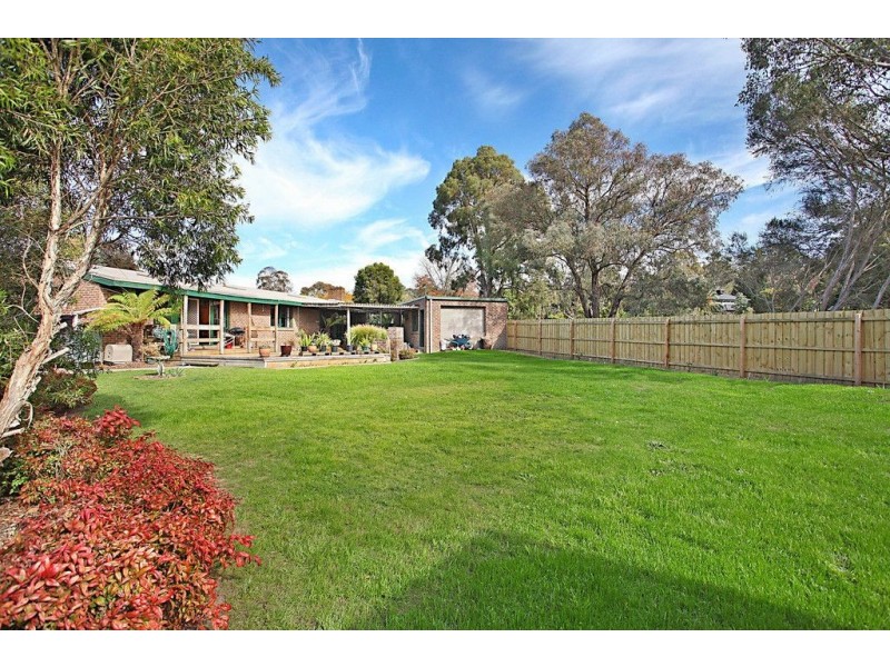 4 Selby Court, Croydon North VIC 3136
