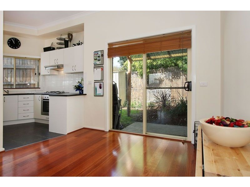 2/6 Black Street, Lilydale VIC 3140