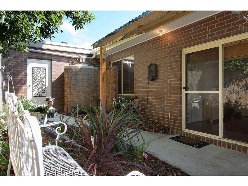 2/6 Black Street, Lilydale VIC 3140