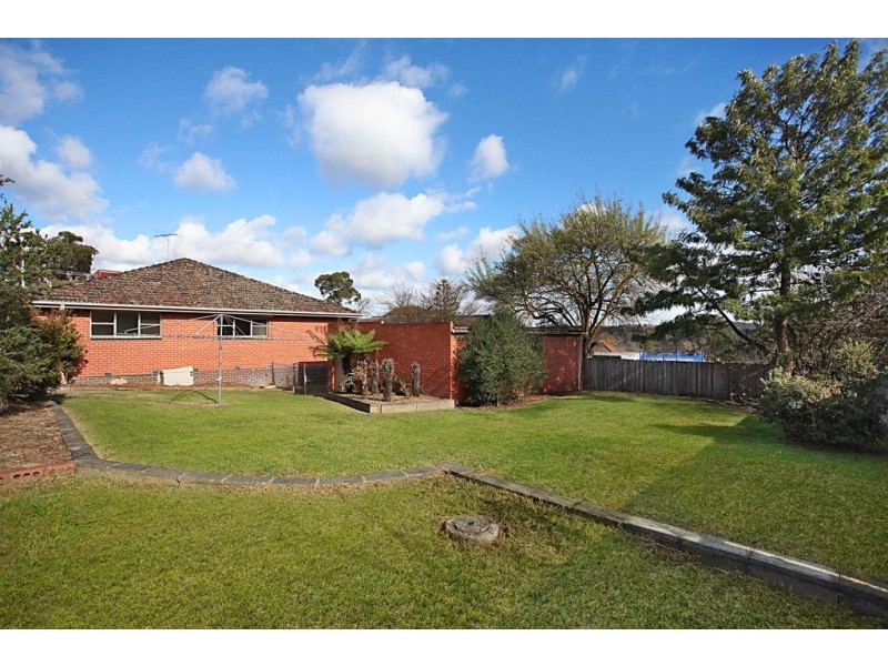 11 Marlow Street, Mooroolbark VIC 3138