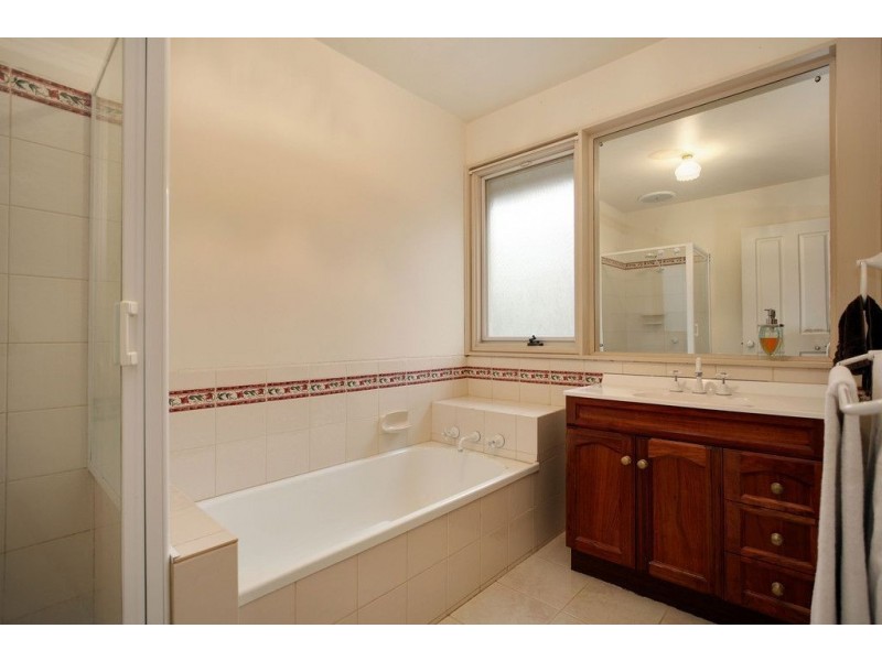 21 Mareeba Crescent, Bayswater VIC 3153