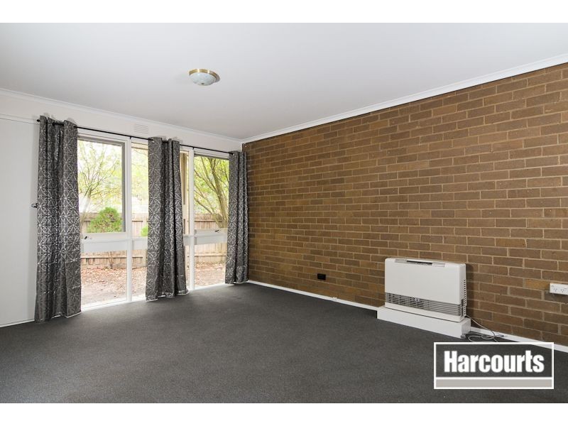 4/34 Plumer Street, Croydon VIC 3136