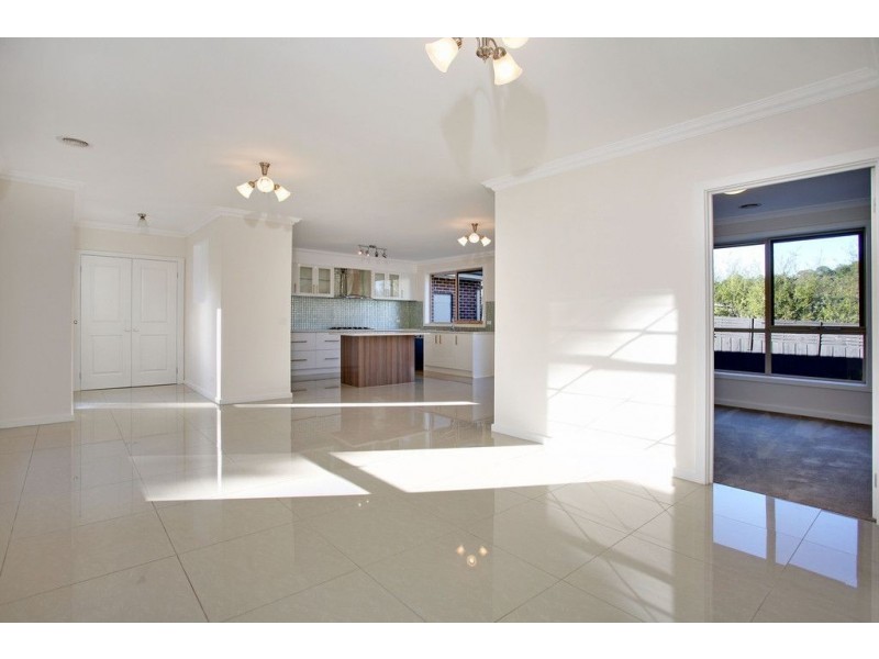 2/12 Merrilong Street, Ringwood East VIC 3135