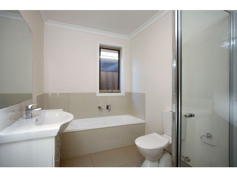 2/12 Merrilong Street, Ringwood East VIC 3135