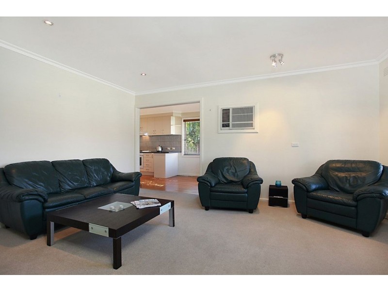 1/40 Sevenoaks Avenue, Croydon VIC 3136