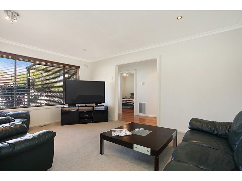 1/40 Sevenoaks Avenue, Croydon VIC 3136