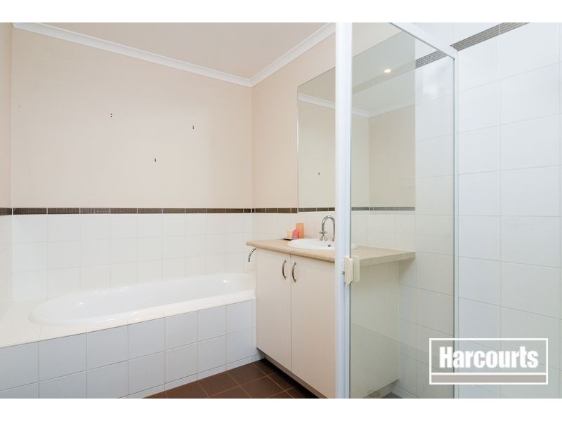 13 Kirren Close, Cranbourne VIC 3977