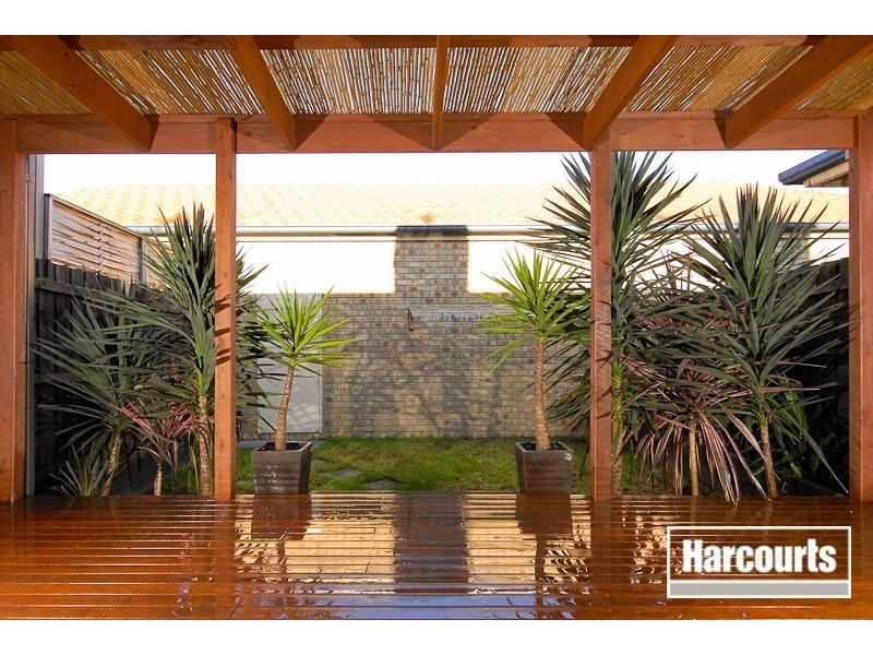 13 Kirren Close, Cranbourne VIC 3977