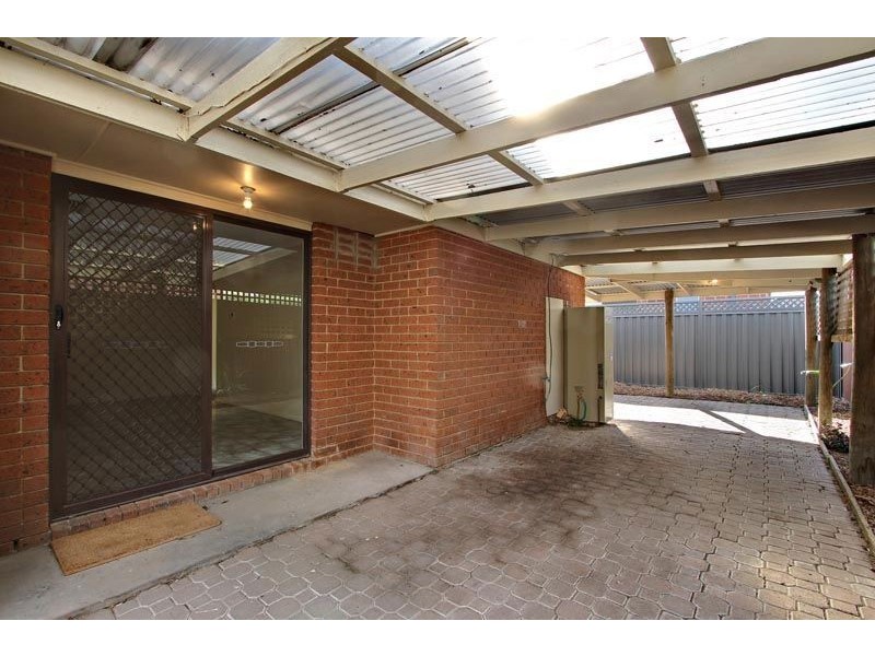 4 Graham Avenue, Kilsyth VIC 3137