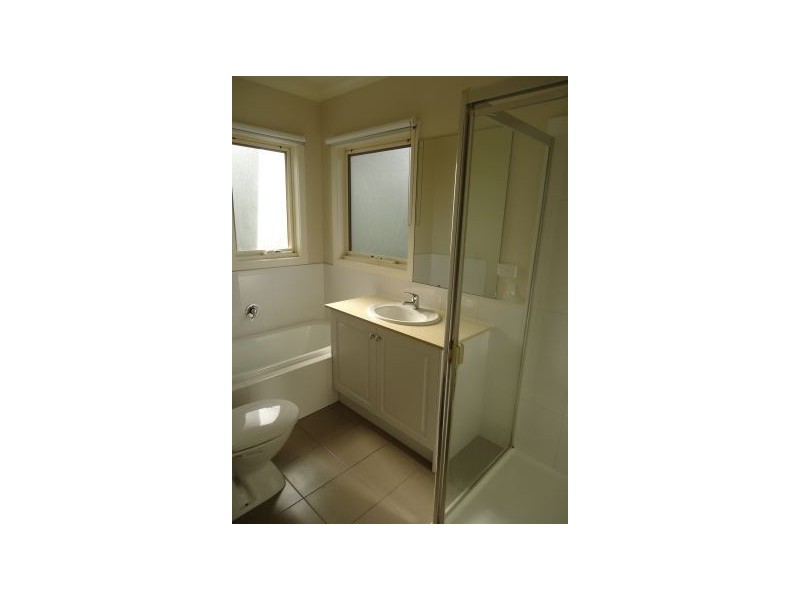 5/4 Humber Road, Croydon North VIC 3136