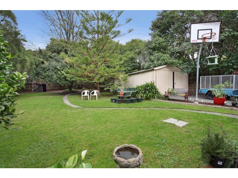 28 Boyana Crescent, Croydon VIC 3136