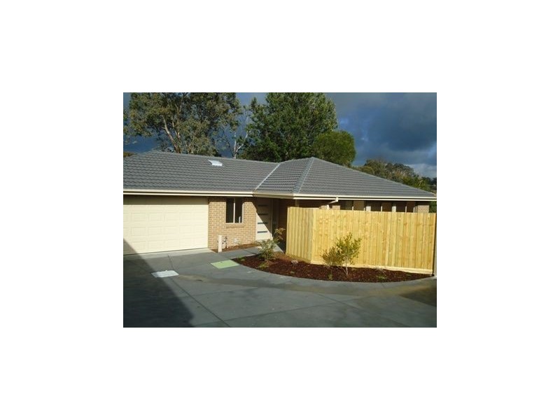 9A MacMillan Road, Mooroolbark VIC 3138