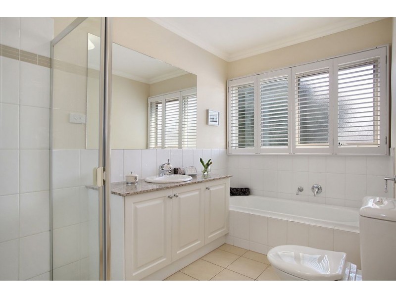 1/250-252 Warrandyte Road, Ringwood North VIC 3134